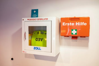 AED Plus 1. FC Köln